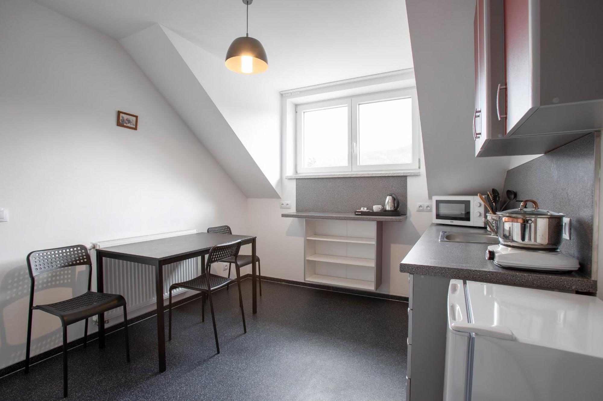 Amenity Apartmany Перна Экстерьер фото